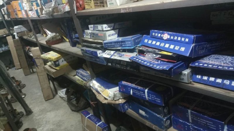 换减震器前先看懂这三点，价格才不白花